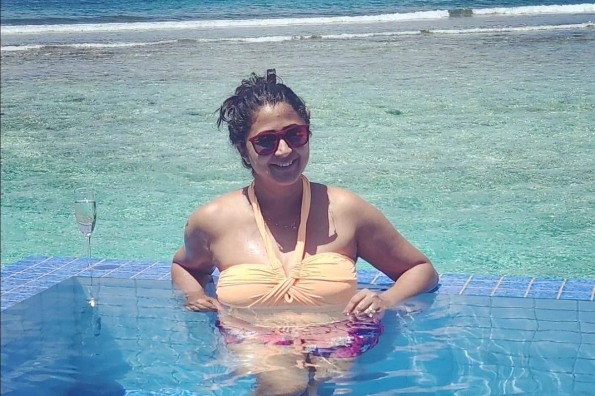 Kaniha Xx Videos - Tamil Actress Kaniha Finds 'Peace Within' As She Enjoys Pool Day In  Maldives - News18