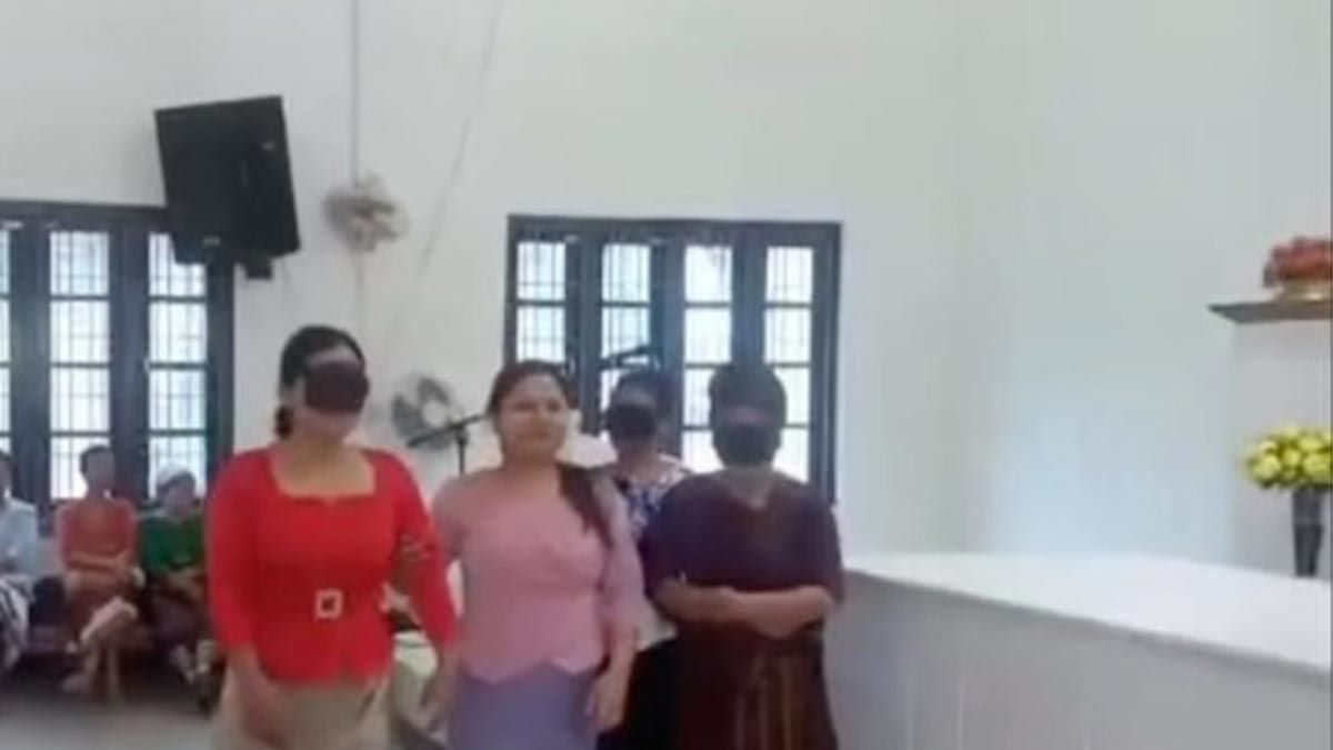 Wife Of The Year: Woman's ROFL Way To Identify Her Husband Blindfolded ...