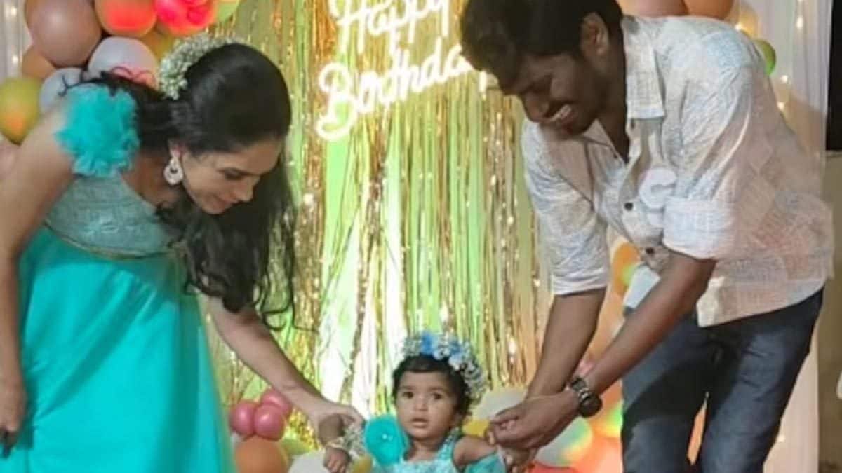 Marathi Couple Meenakshi Rathod, Kailash Waghmare Celebrate Daughter Yara's Birthday - Vimarsana News