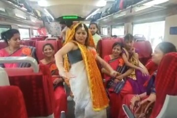 Viral Video Of People Dancing Inside Delhi-Dehradun Vande Bharat Express Is A Hit