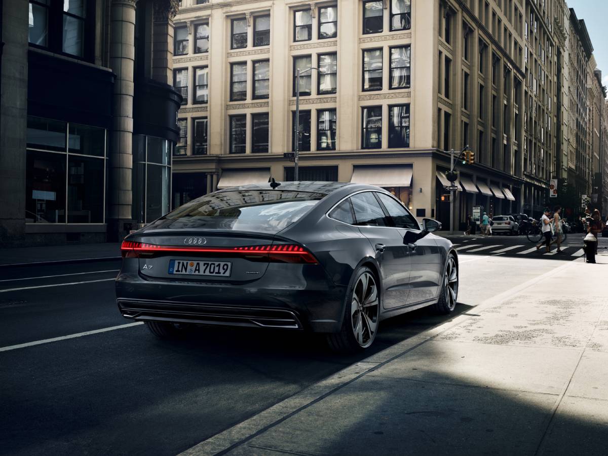 2024 Audi A7 in Pics See Design, Features and More in Detail News18
