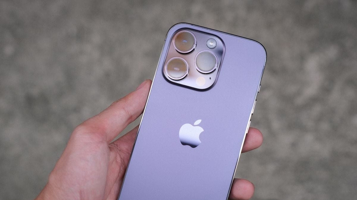 Read more about the article Apple iPhone 16 Pro Max Likely To Come With ‘Super’ Telephoto Camera In 2024: Know More – News18