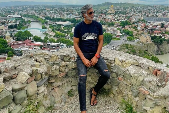Fitness Icon Milind Soman Sets New Standards With His Kettlebell ...