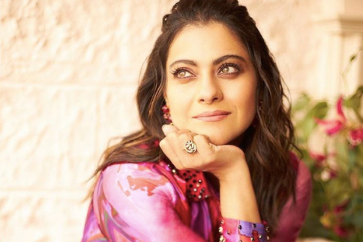 Kajol Trolled For Getting Back On Social Media Hours After Quitting; Fans Say 'No One Will Believe You'