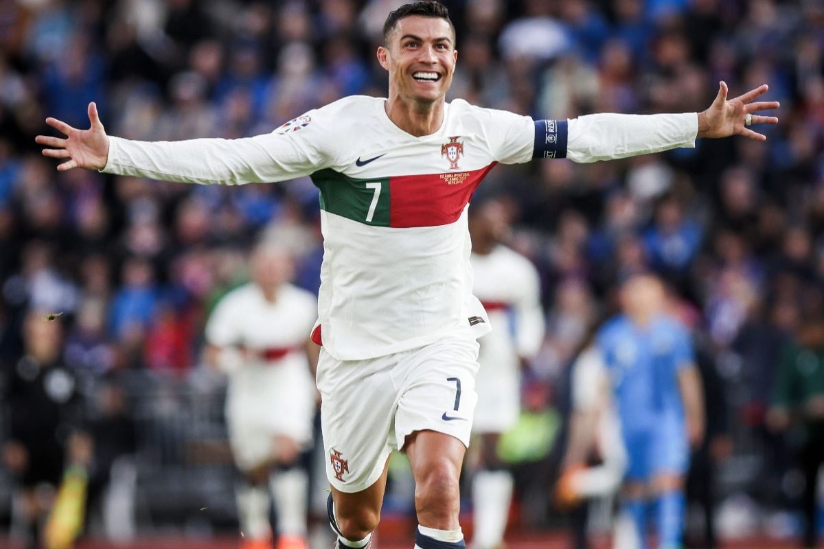 Cristiano Ronaldo's emotional speech: Watch Portugal captain address team  after Euro 2016 win – Firstpost