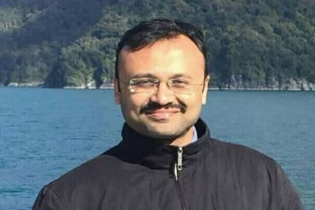 Gaurav Gandhi completed his MBBS and MD studies in Jamnagar before pursuing further studies in Ahmedabad where he specialised in DM Cardiology. (Image: News18 Hindi)