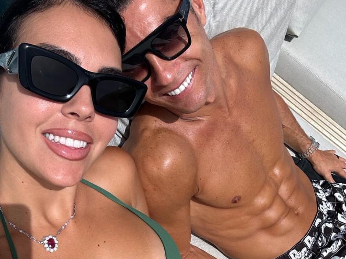 Cristiano Ronaldo Goes Topless as Georgina Rodriguez Stuns in Bikini on  Luxury Yacht - News18