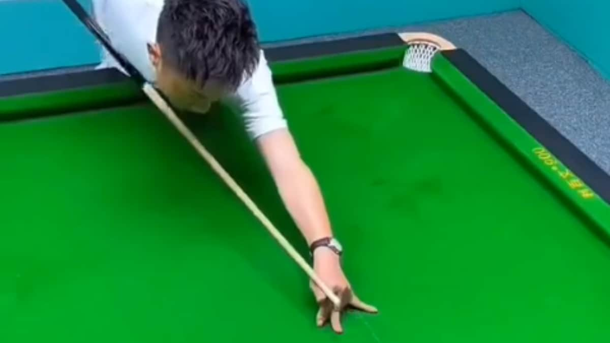 Man Defies Physics With His Unbelievable Billiards Shots