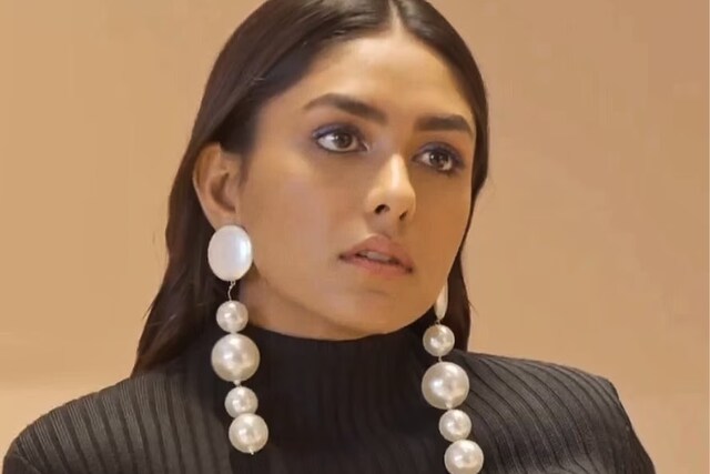 Mrunal Thakur Makes Heads Turn In Stunning Black Bodycon Gown; Check ...