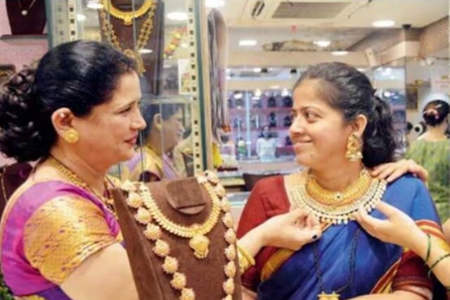 Check gold prices in India on Aug 16 , 2023