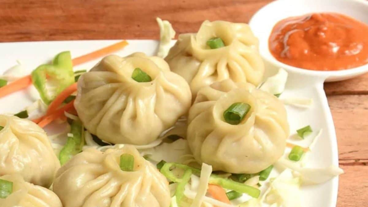 Bihar Man Dies in ‘Momo Eating Challenge’ With Friends, Father Alleges Conspiracy – News18