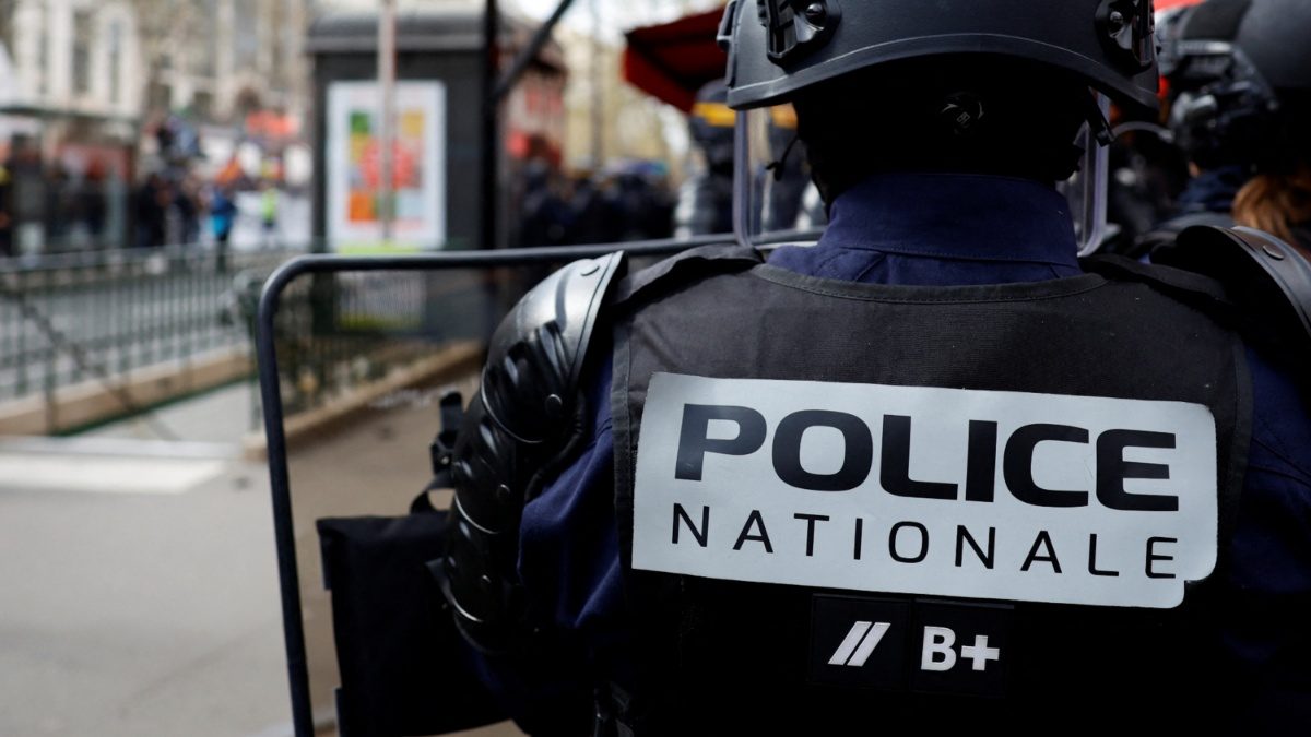 Paris Cops Kill Teenager for Fleeing Traffic Stop, Spark Controversy - Vimarsana News