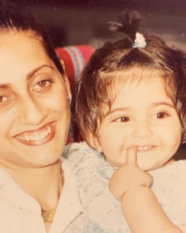 Sonam Kapoor Birthday: 10 Rare And Priceless Pictures From Actress ...