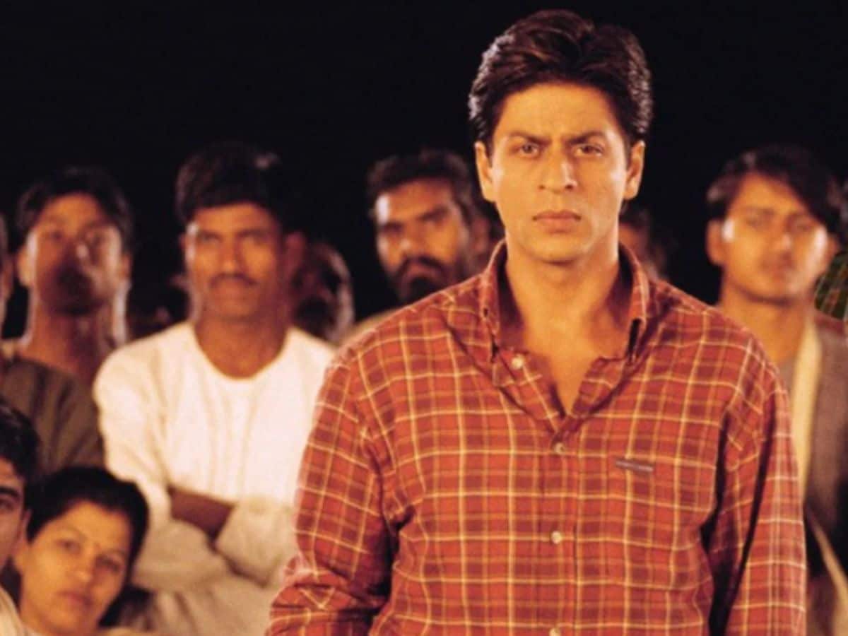 Swades (2004) - Movie | Reviews, Cast & Release Date - BookMyShow