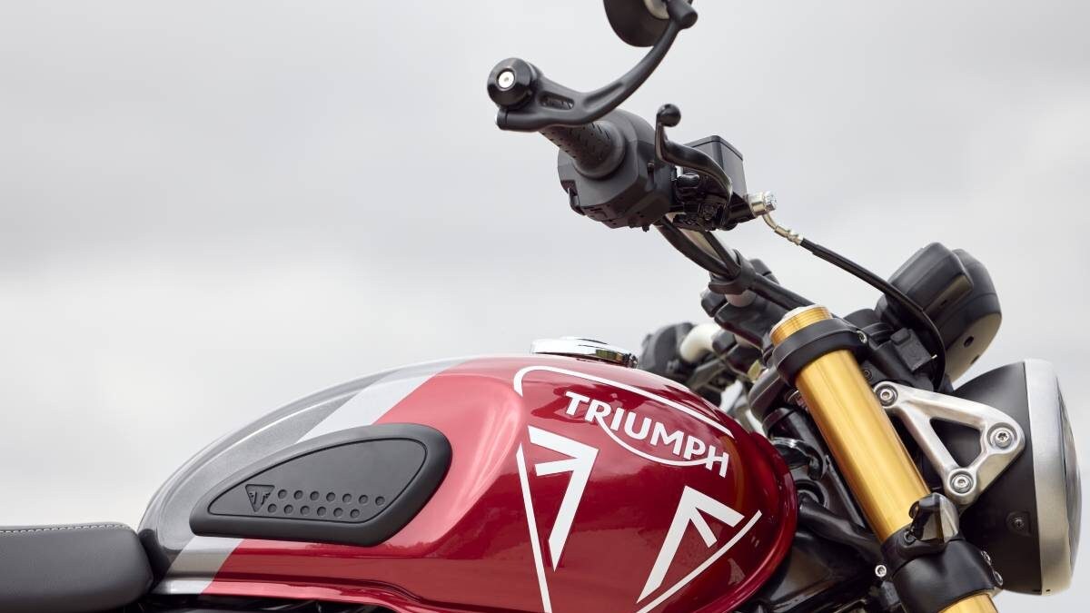 Triumph Speed 400, Scrambler 400 X Get 10,000 Bookings in Merely 3 Days of India Launch