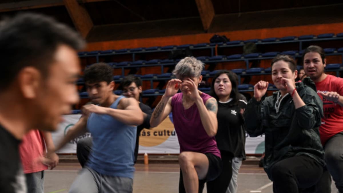 'Save Your Lives:' Free Thai Boxing Lessons For LGBTQ People in Chile - Vimarsana News