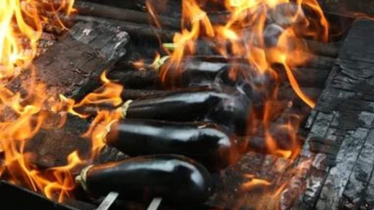 Woman Asks Sister to Roast Brinjal, What She Did Next Will Leave You ...