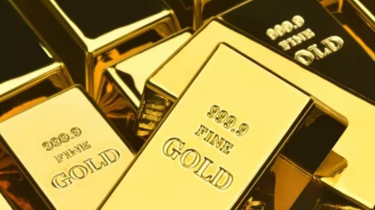 Gold Prices Hit 4-Month Low as Fed Chair Sticks to Hawkish Stance Rate Hikes – News18