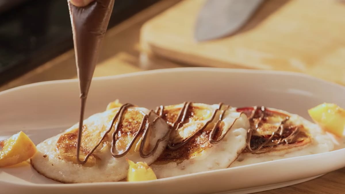 Rice Pancakes and French Toast with Hazelnut Cocoa Spread Recipes by Chef Vikas Khanna - Vimarsana News