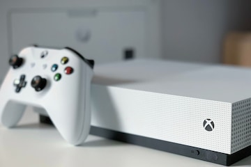 Microsoft is no longer making Xbox One games - The Verge