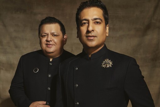Renowned designer duo Rohit Gandhi and Rahul Khanna’s couture collection is inspired by the celestial geometry of Autumn Equinox.