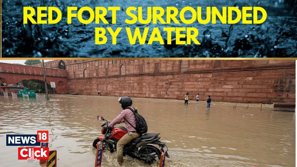 Delhi Flood Third Day Of Water Logging In Red Fort Area Delhi Flood