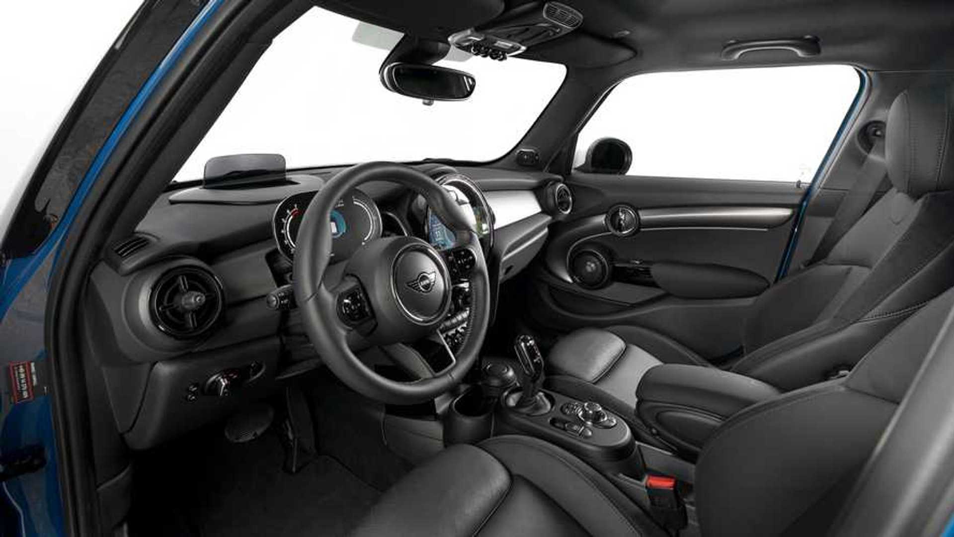 2022 mini cooper hardtop interior 1