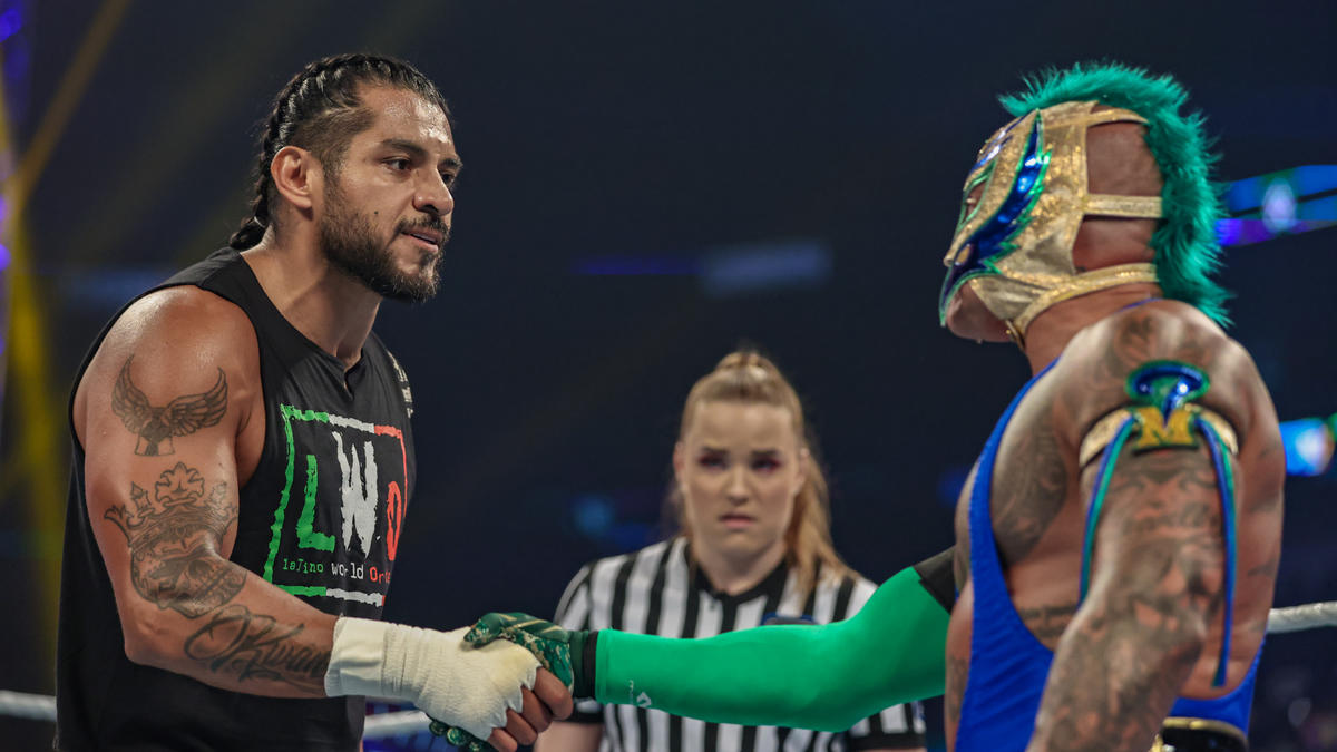 Santos Escobar and Rey Mysterio came face to face in the invitational United States Championship final to challenge Austin Theory at SummerSlam. 