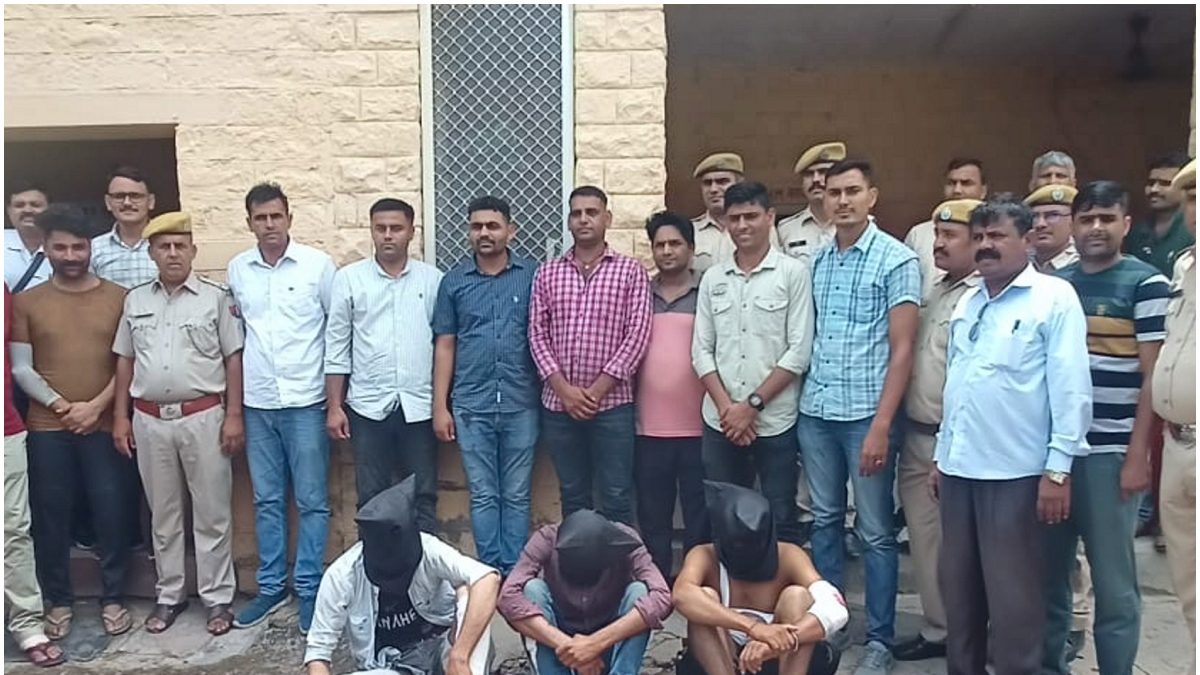 Student Groups Protesting Gang Rape of Minor Girl Clash in Jodhpur, Stones Pelted – News18