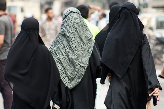 Afghanistan: Taliban Arrest Women for 'Bad Hijab' in First Dress Code ...