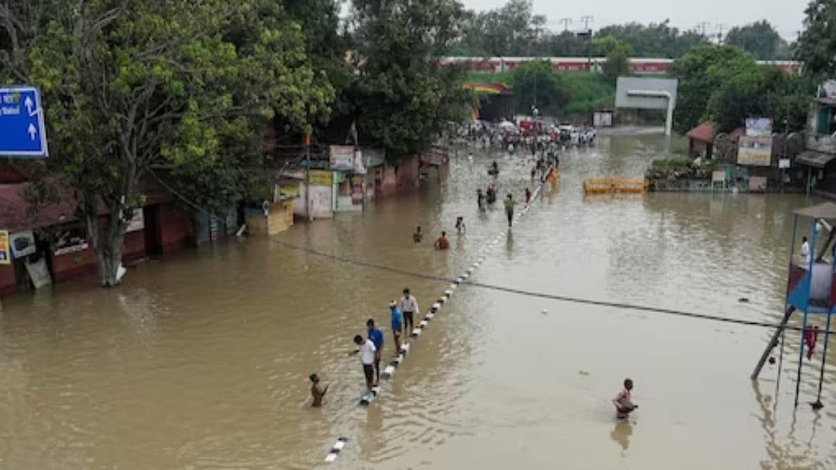 News18 Afternoon Digest: Delhi Flood Live Updates, Chandrayaan-3 And Other Top Stories – News18