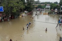 News18 Afternoon Digest: Heavy Rains in Mumbai, Flood Alert in Delhi And Other Top Stories