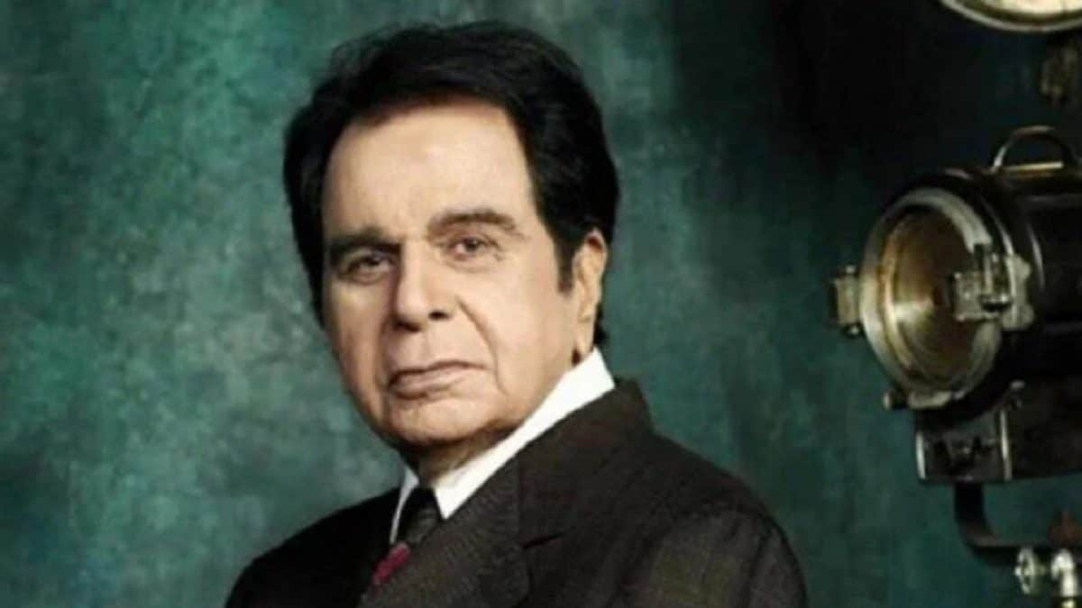 Dilip Kumar 2nd Death Anniversary A Look Back At How Prominent Personalities Paid Tribute To 8337