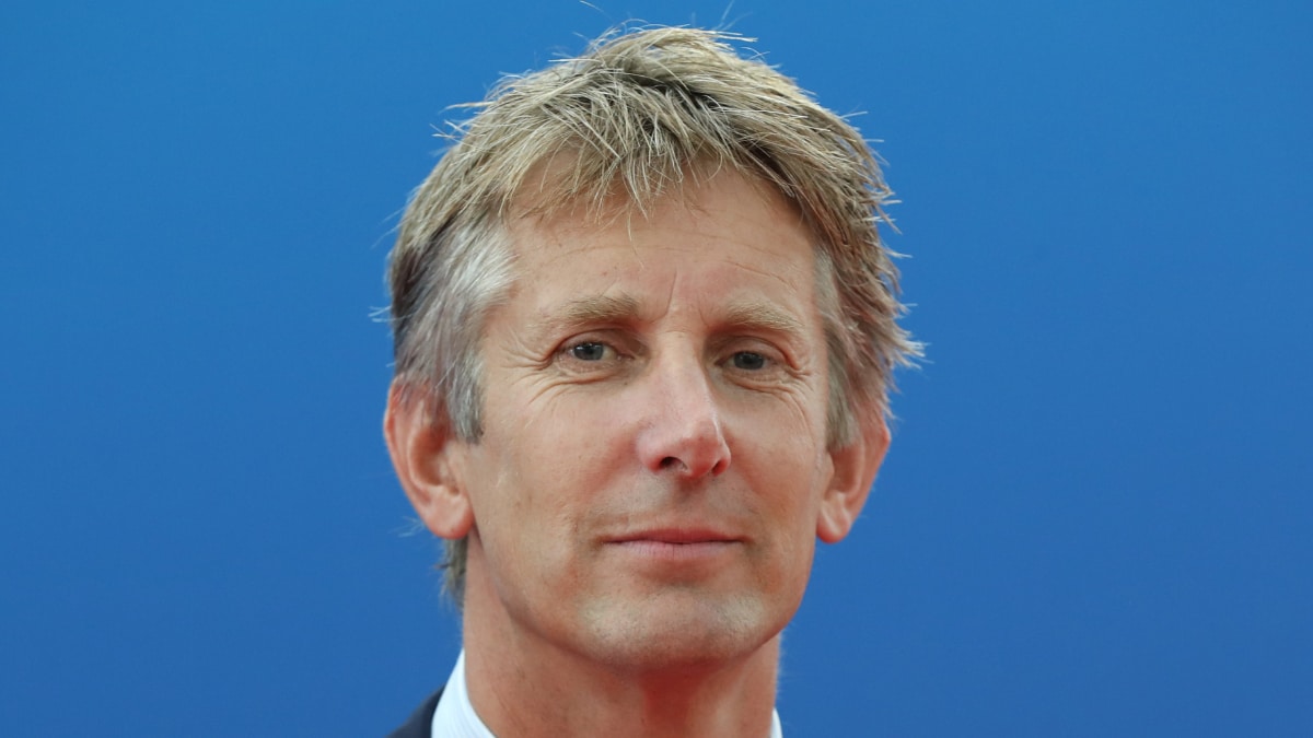 Edwin van der Sar Moved to Dutch Hospital, Remains in Intensive Care