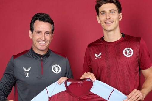 Pau Torres reunites with his former boss Unai Emery. (Credits: Aston Villa Official Twitter)