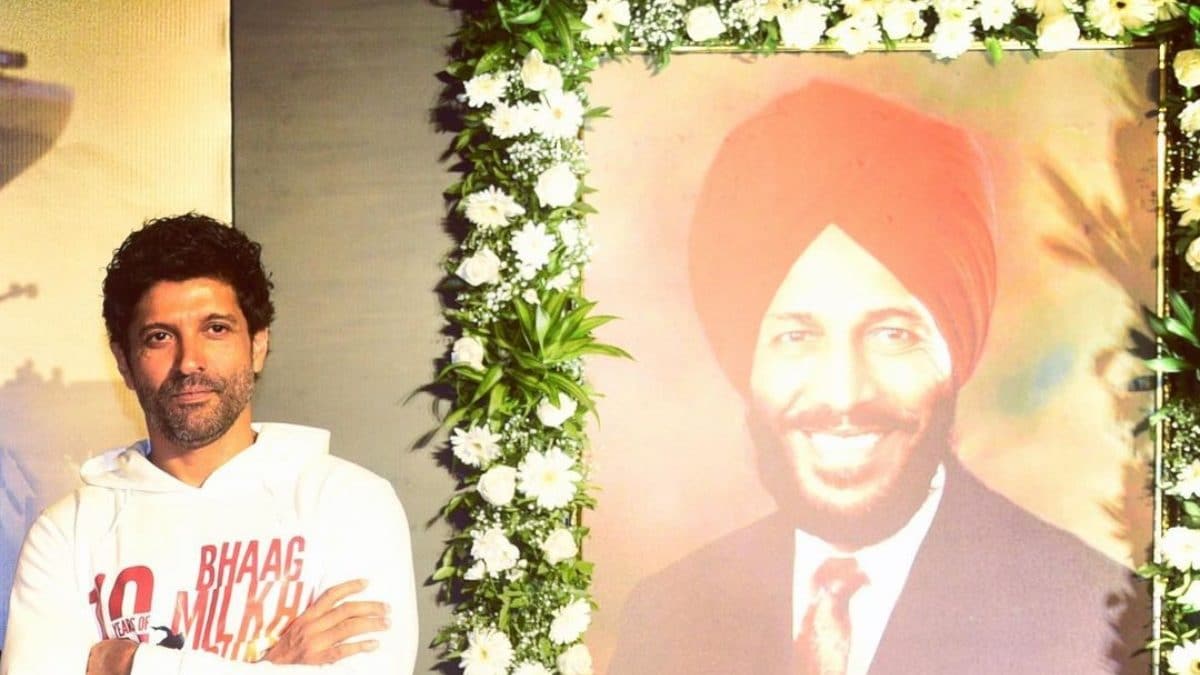 Farhan Akhtar's Bhaag Milkha Bhaag Re-Releases In Indian Sign Language, Fans Praise 'Inclusive' Effort - Vimarsana News