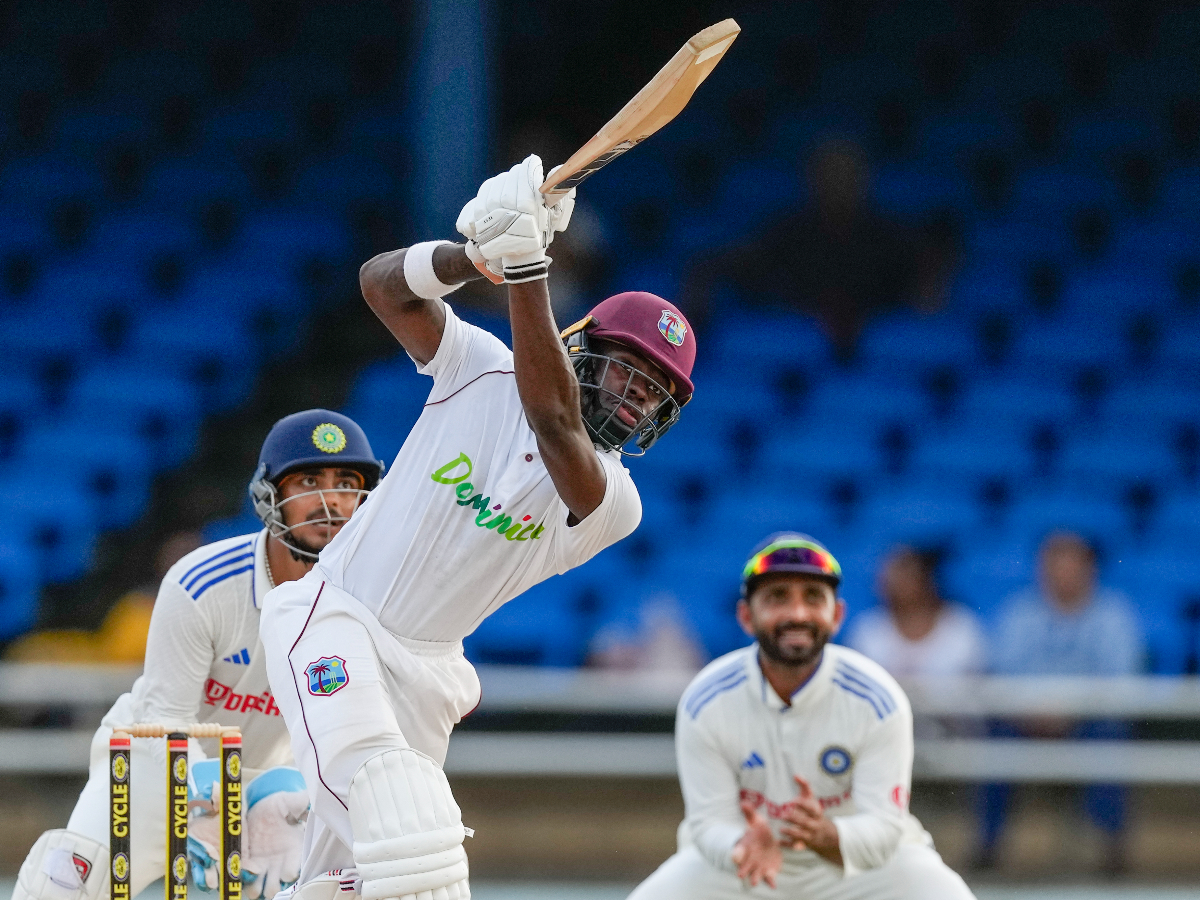 Shortly before stumps, Chanderpaul departed thanks to Jadeja's quick thinking and the Windies finished with 86/1 as they trail the Indian team by 352 runs ahead of Day 3. 