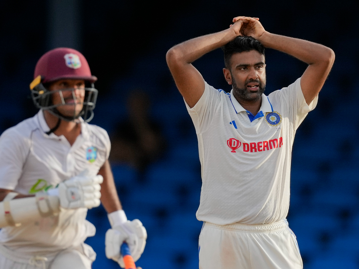 West Indies ended Day 4 at 76/2, needing 289 runs to win the 2nd Test while India need 8 wickets on Day 5 to inflict a clean sweep. 