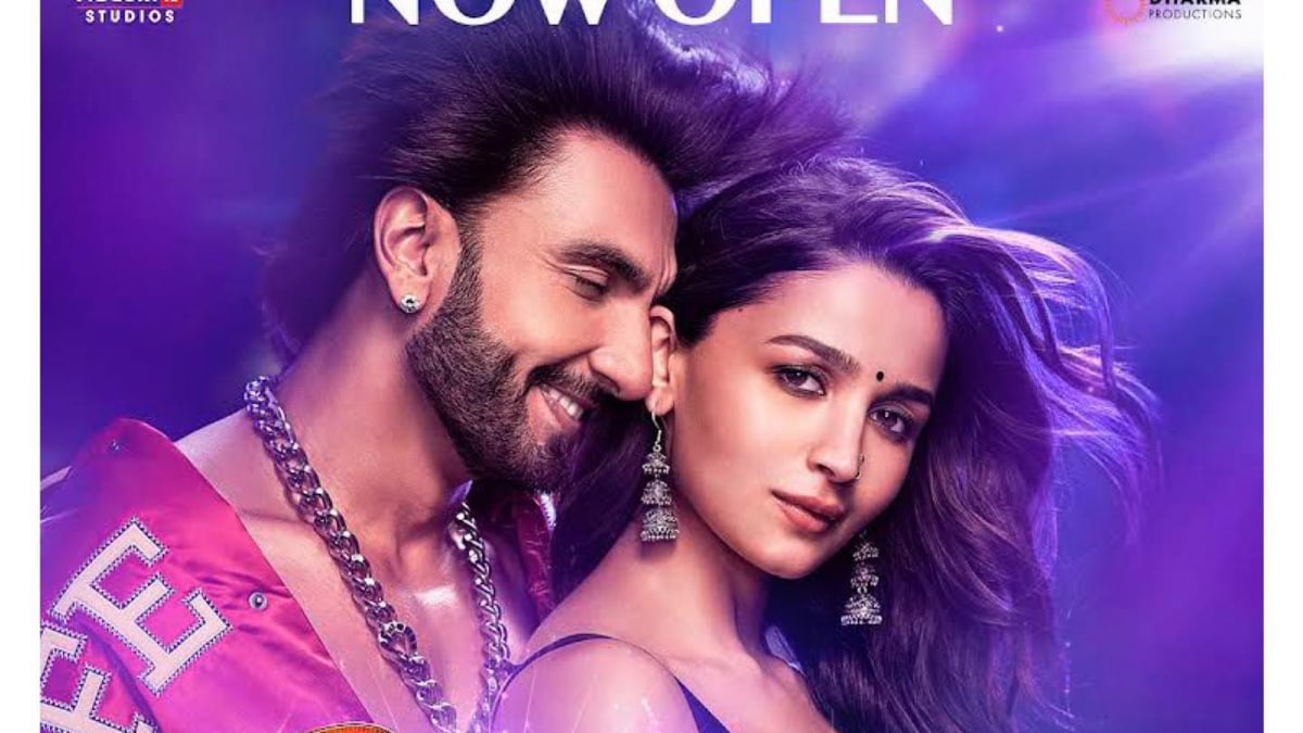 Rocky Aur Rani Kii Prem Kahaani Review LIVE Updates: Alia, Ranveer Shine In Biggest Entertainer; Atlee Has Message for Karan Johar - News18