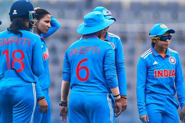 T20 World Cup: Harmanpreet's Indian Team Suffer 11 Run Loss to England