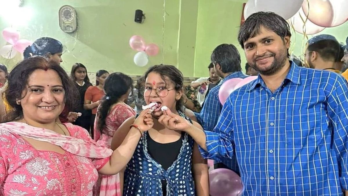 Happy Periods Ragini; Uttarakhand Man Celebrates Daughter’s First Period, Throws A Party – News18
