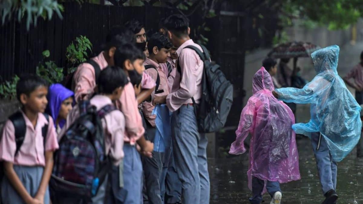 Holiday for Schools, Colleges in Dakshina Kannada, Udupi Districts Today Due to Heavy Rains - Vimarsana News