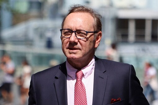 Actor Kevin Spacey walks outside Southwark Crown Court, as the jury consider their verdict over charges related to allegations of sex offences, in London, Britain, July 26, 2023. REUTERS/Susannah Ireland