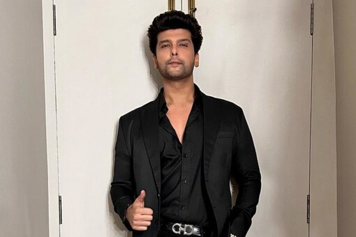 Kushal Tandon makes a comeback on TV with Barsatein.