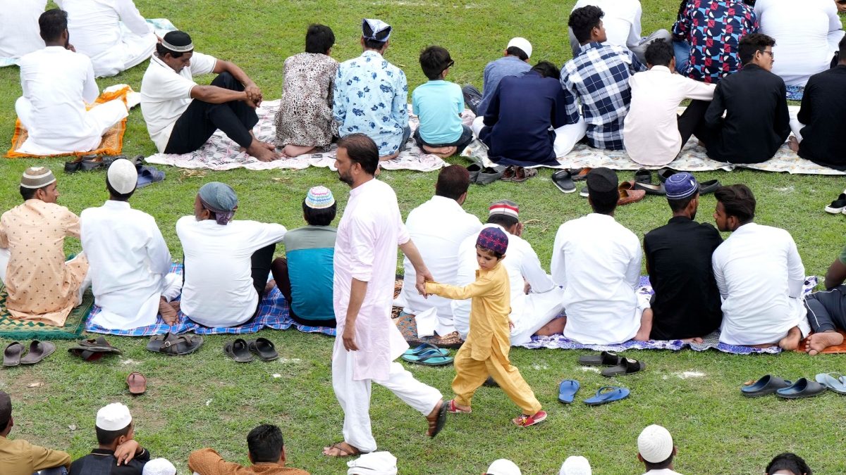 What Is It Like To Be A Muslim In India? - Vimarsana News