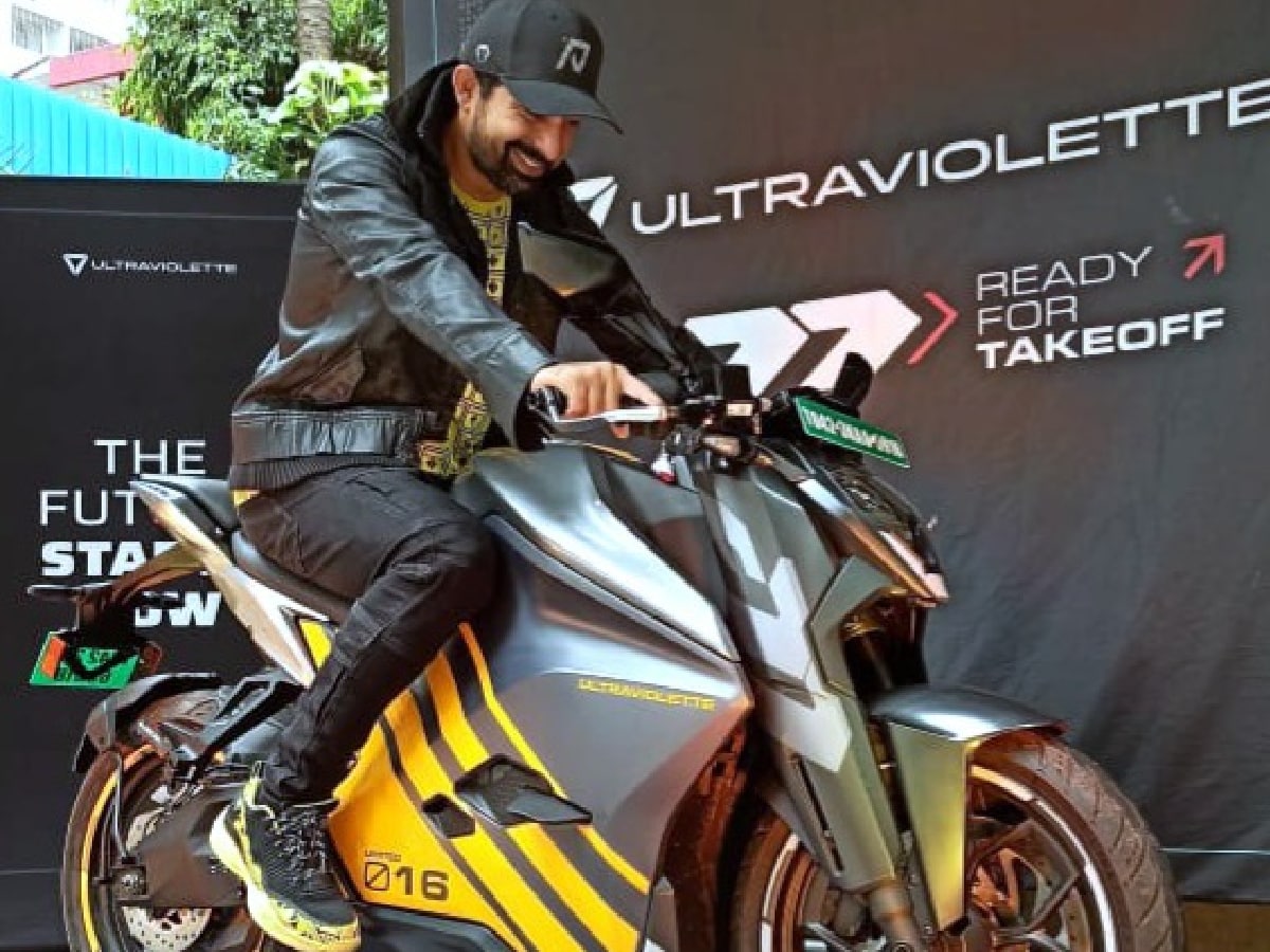 Televison Host Rannvijay Singha Becomes Proud Owner of Limited