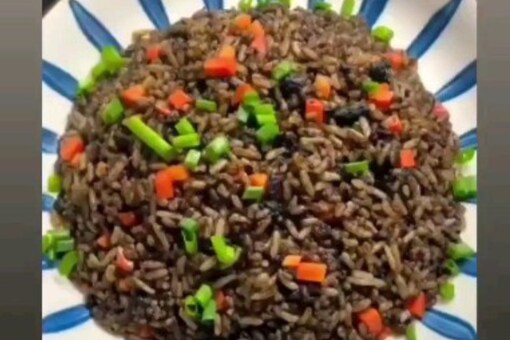 Would you try the Oreo fried rice? (Photo Credits: Instagram)