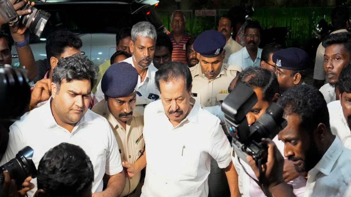 Disproportionate Assets Case: TN Minister Ponmudy, Wife Sent To 3 Years ...