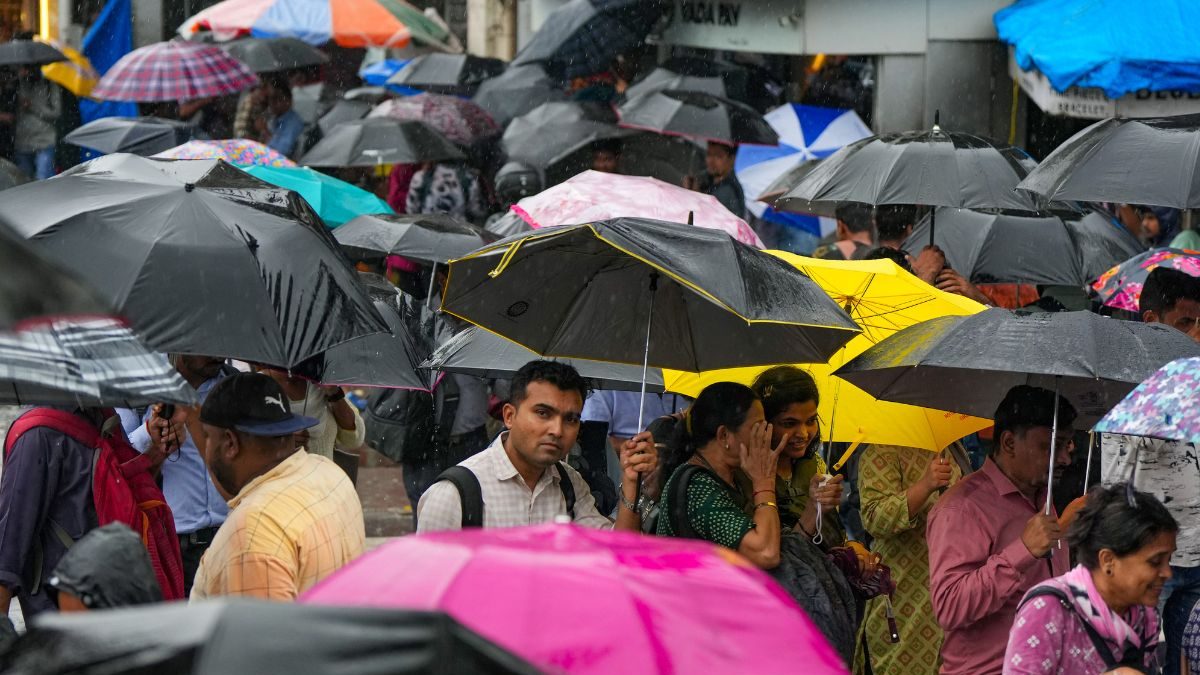 Mumbai Rain Waterlogs Key Stations, Andheri Subway, Thane Schools Shut; Alert in 9 States | Weather Updates - Vimarsana News