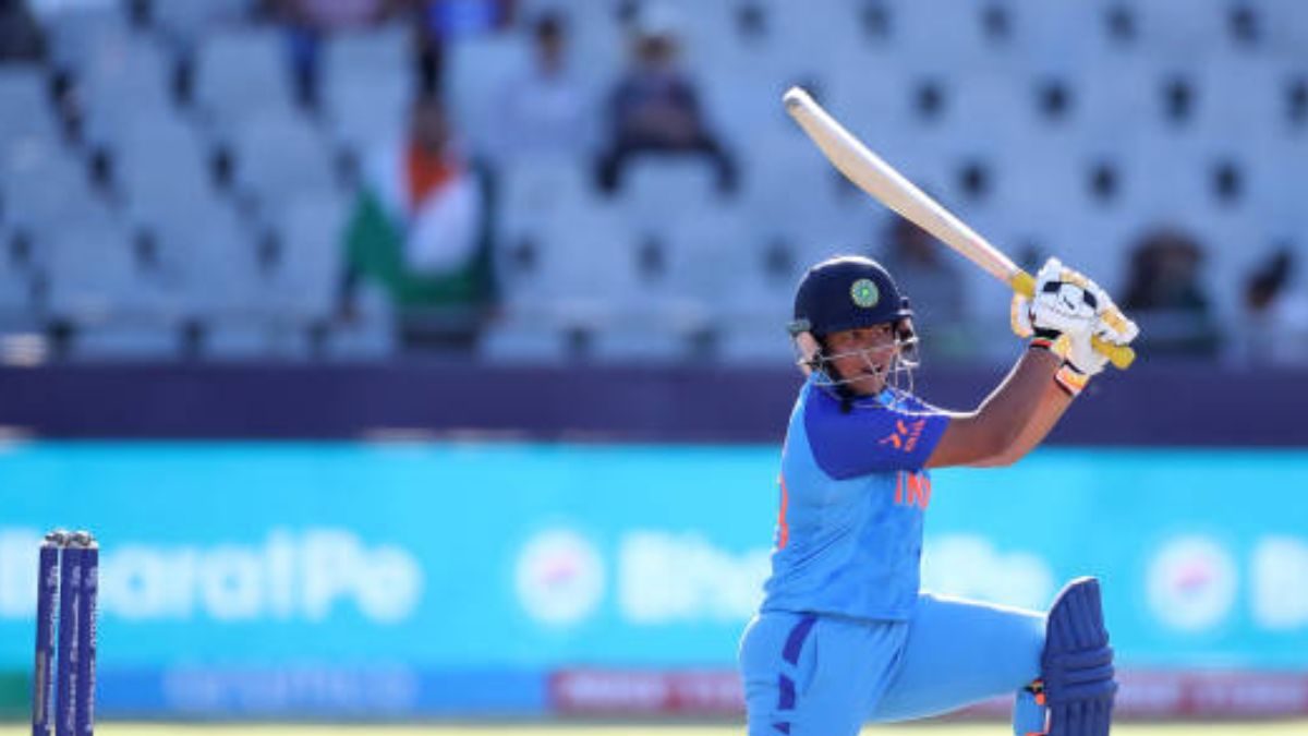 Richa Ghosh Becomes Third Indian Cricketer in Women's Hundred, Set to ...